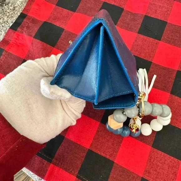 Louis Vuitton Epi Porte Mannaie Simple Leather Coin Purse Wallet/converted - Picture 10 of 14